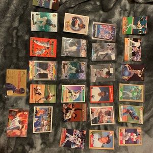 BASEBALL CARDS 80’ - 99’